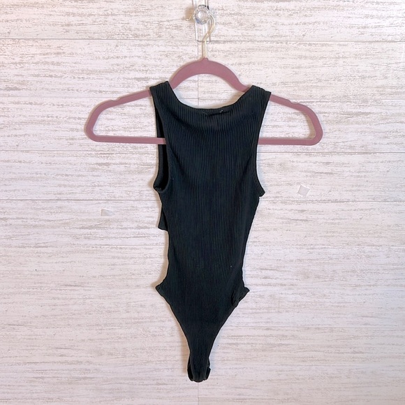 Princess Polly Open Belly BodySuit | SIZE 4 - Picture 2 of 6